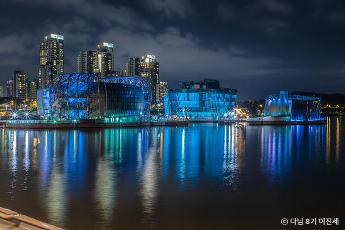 首爾漢江夜景 蠶院漢江公園夜景