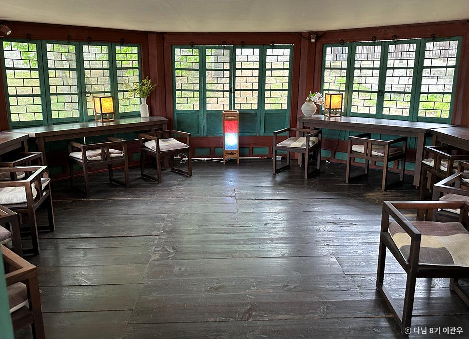 景福宮景點 集玉齋小型圖書館